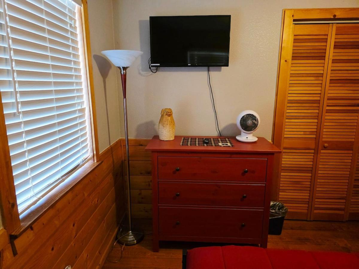 Bear Escapes II Affordable Luxury Cabin Sugarloaf Bagian luar foto