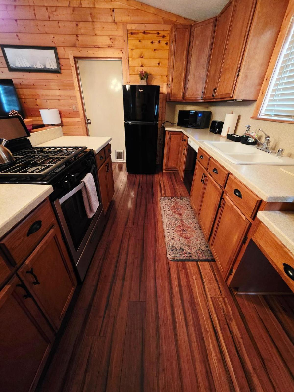 Bear Escapes II Affordable Luxury Cabin Sugarloaf Bagian luar foto